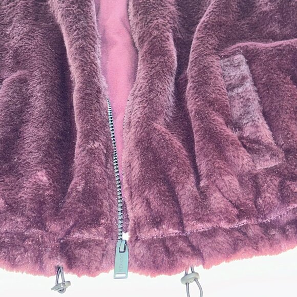 Calvin Klein Performance Faux Fur Jacket size XL - Picture 4 of 11